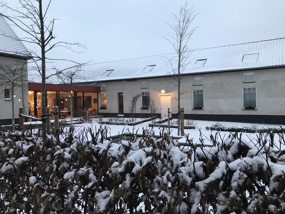 Het Verblijf Sint-Martens-Lennik Exteriör bild